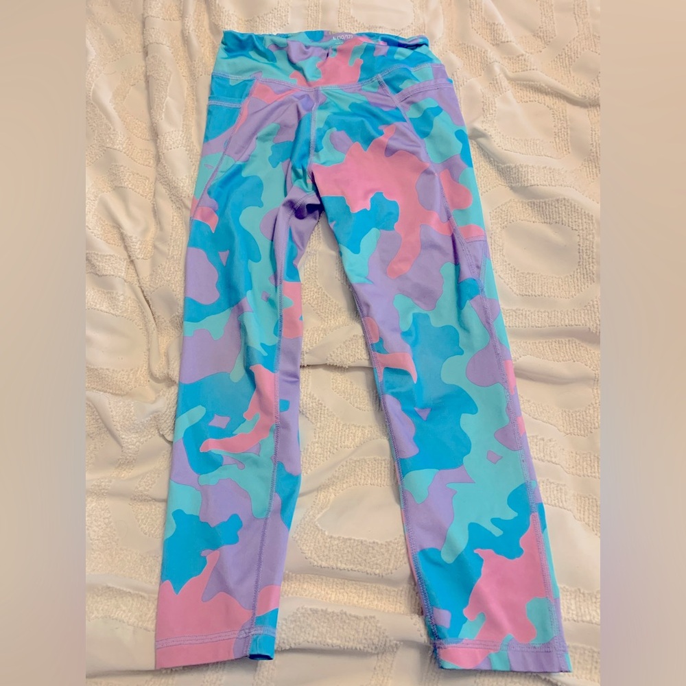 Tek Gear Athletic Leggings. Size 10/12 in girls